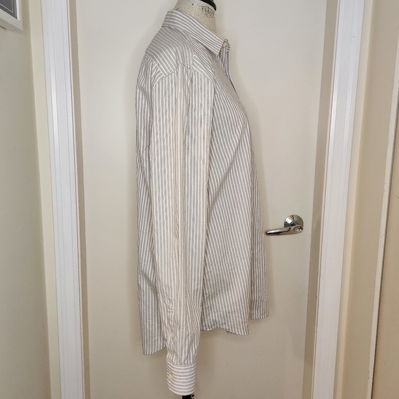 Perry Ellis Men's pinstripe dress shirt - Picture 3 of 10